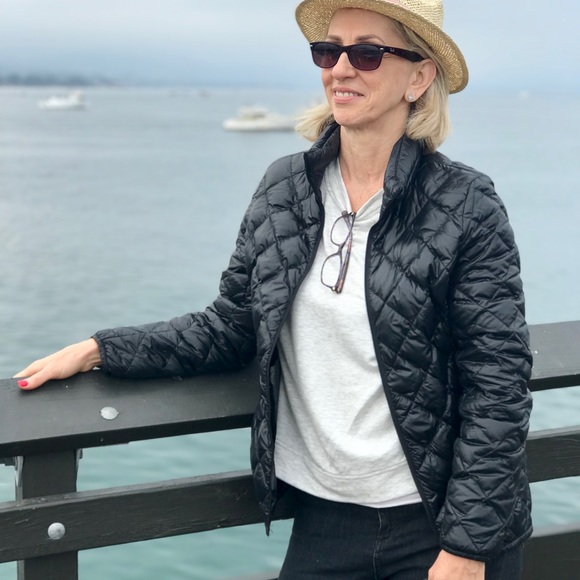 Meet your Posher, Sabrina - Picture 1 of 1